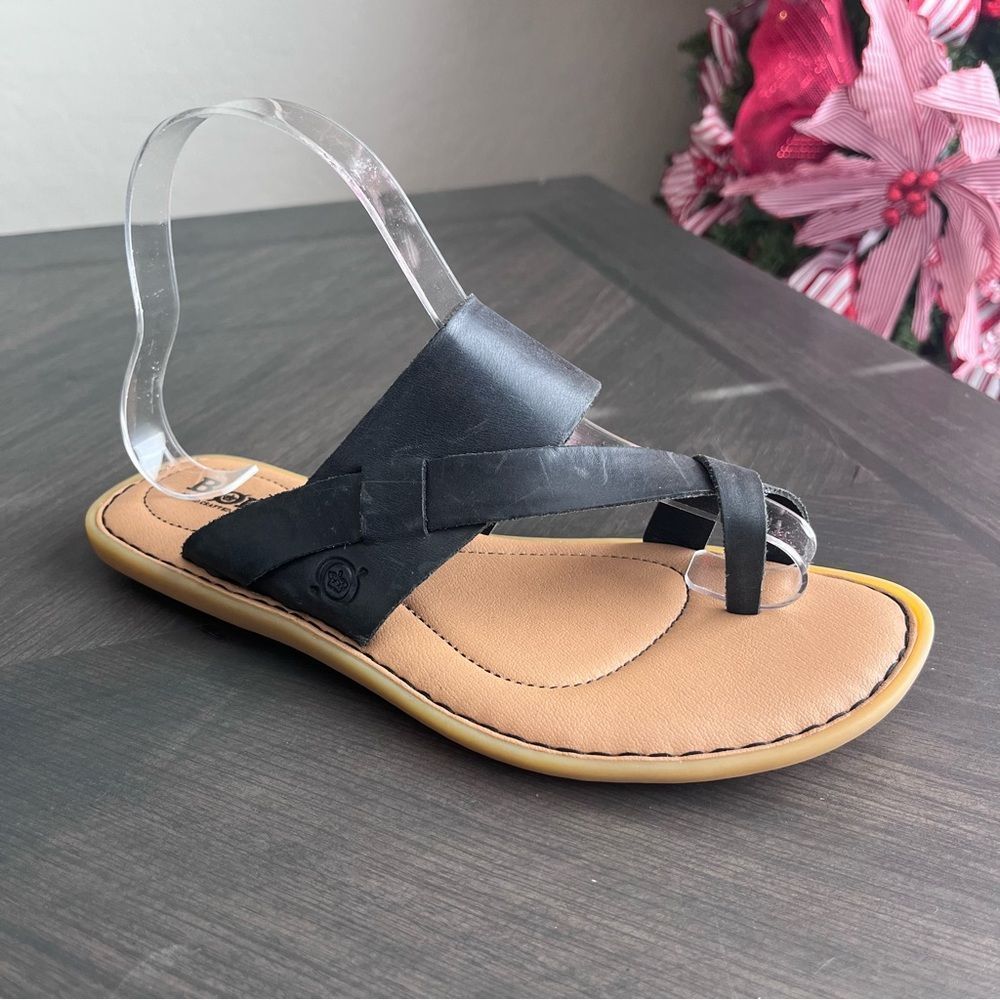 BORN Veda Comfort Strappy Sandal in Black Leather Size 7 NEW - Picture 3 of 14